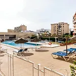 Oasis Sea & Sky - La Nogalera Апартаменти